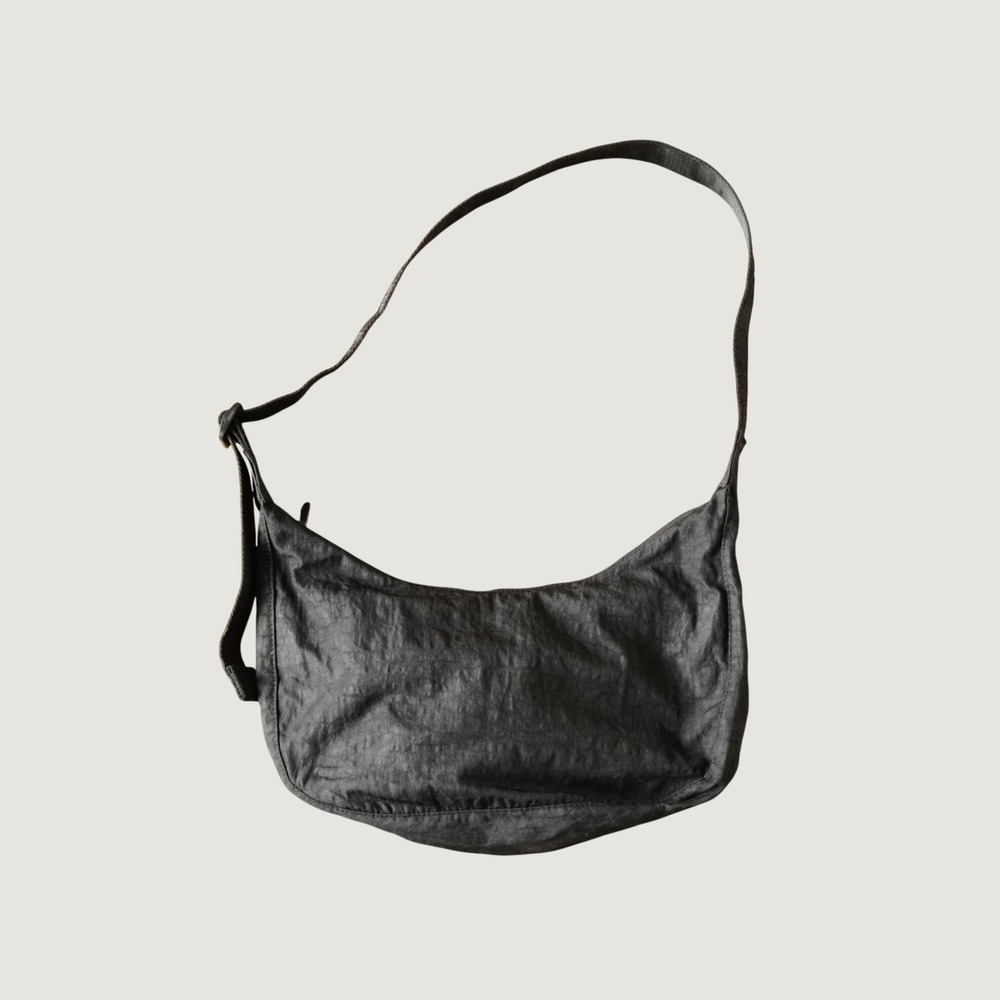 BAGGU Shoulder Bag Crescent Black Nylon Adjustable Logo Strap Y2K 3386